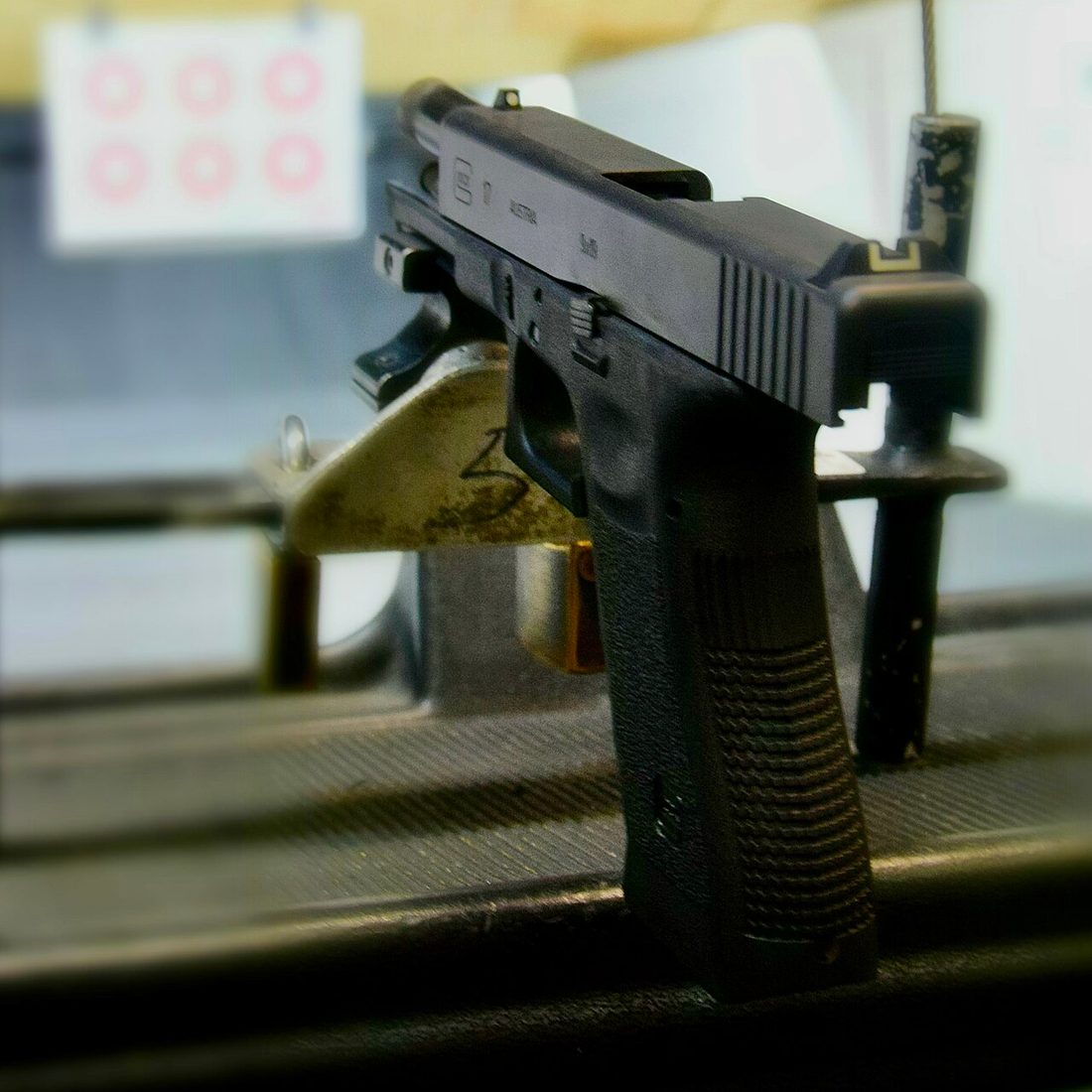 Generation 3 Glock 17 9mm semi automatic pistol Gold Coast Australia Ank Kumar, Infosys Limited 02.jpg