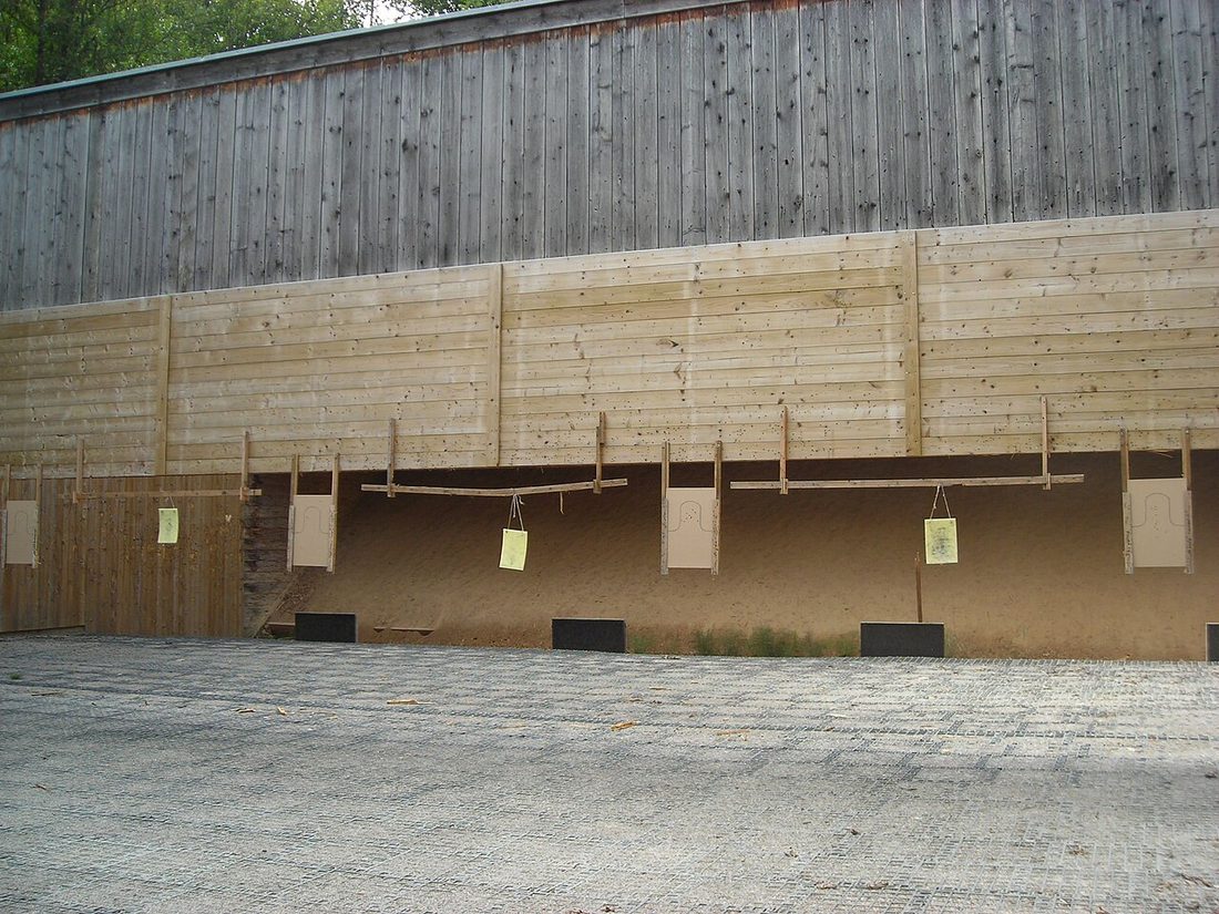 Outdoor Shooting Range Perlacher Forst total view.JPG